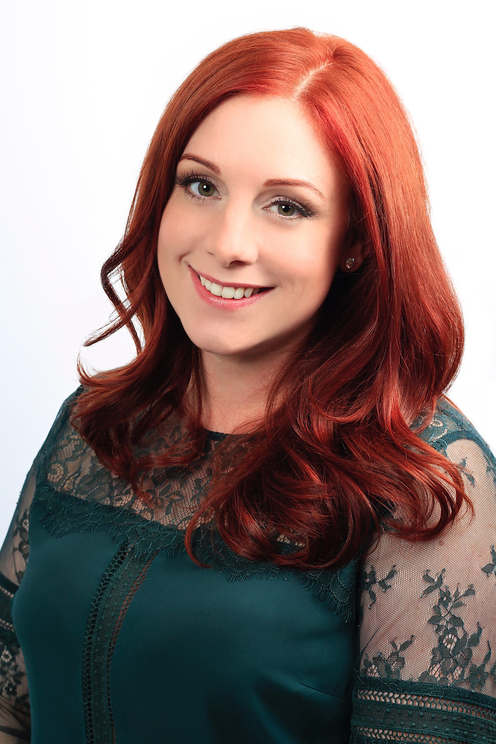 Scarlett Lee best british audiobook narrator